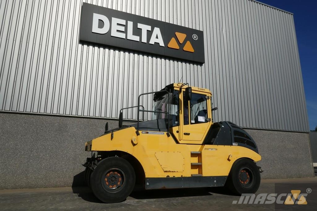Bomag BW25RH Пневматични гумени ролки