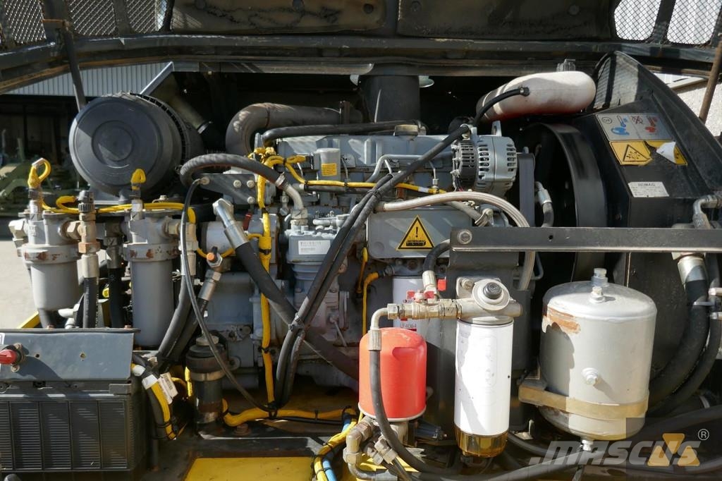 Bomag BW25RH Пневматични гумени ролки
