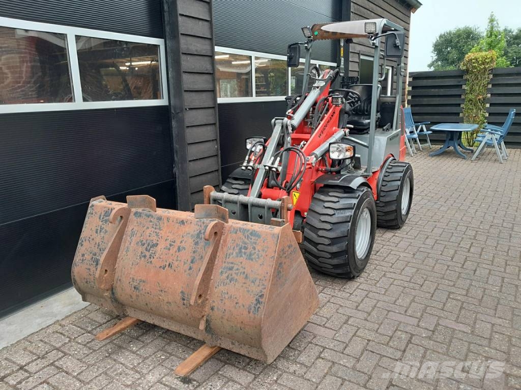 Weidemann 1250 cc 35 minishovel NL-kenteken Brede banden Mini chargeuse