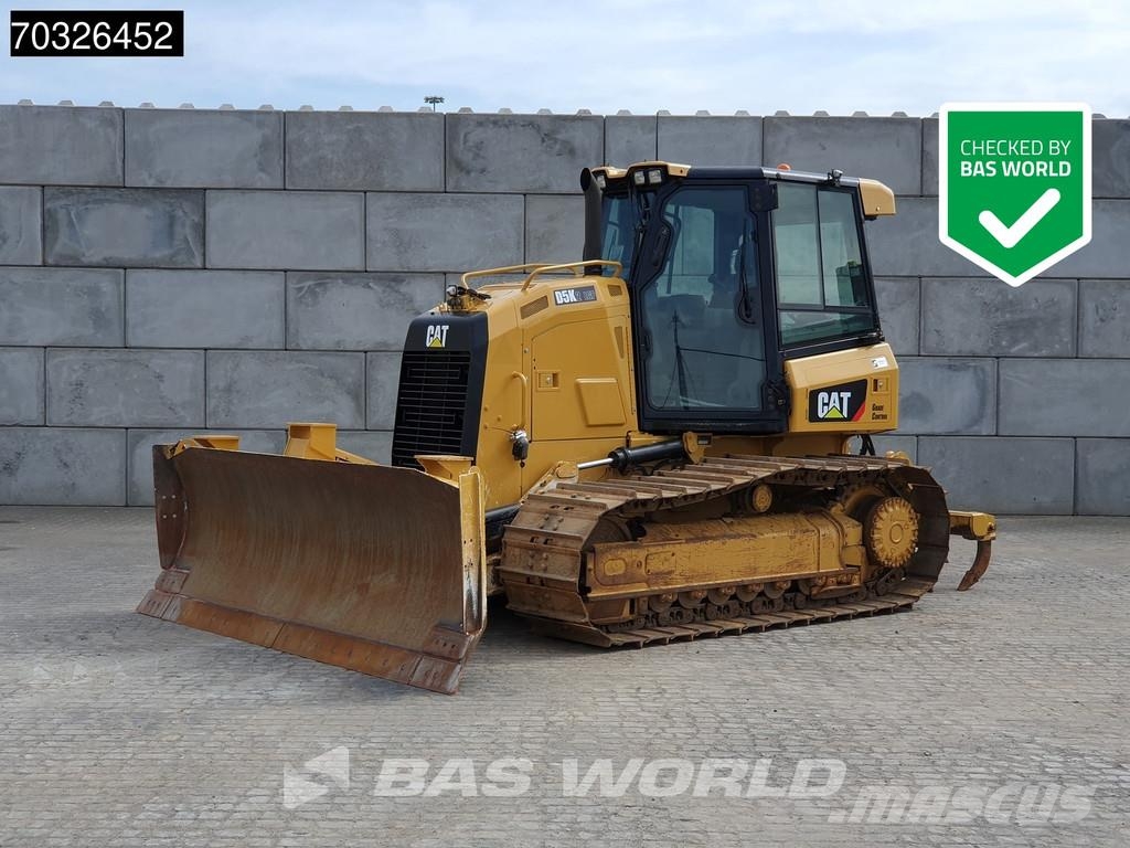 CAT D5 K2 LGP Ripper بلدوزرات مجنزرة