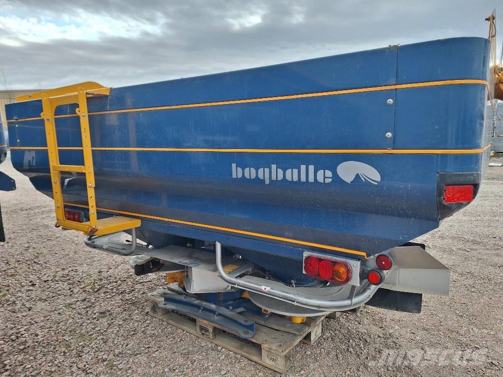 Bogballe M2W Mineraalväetise laoturid