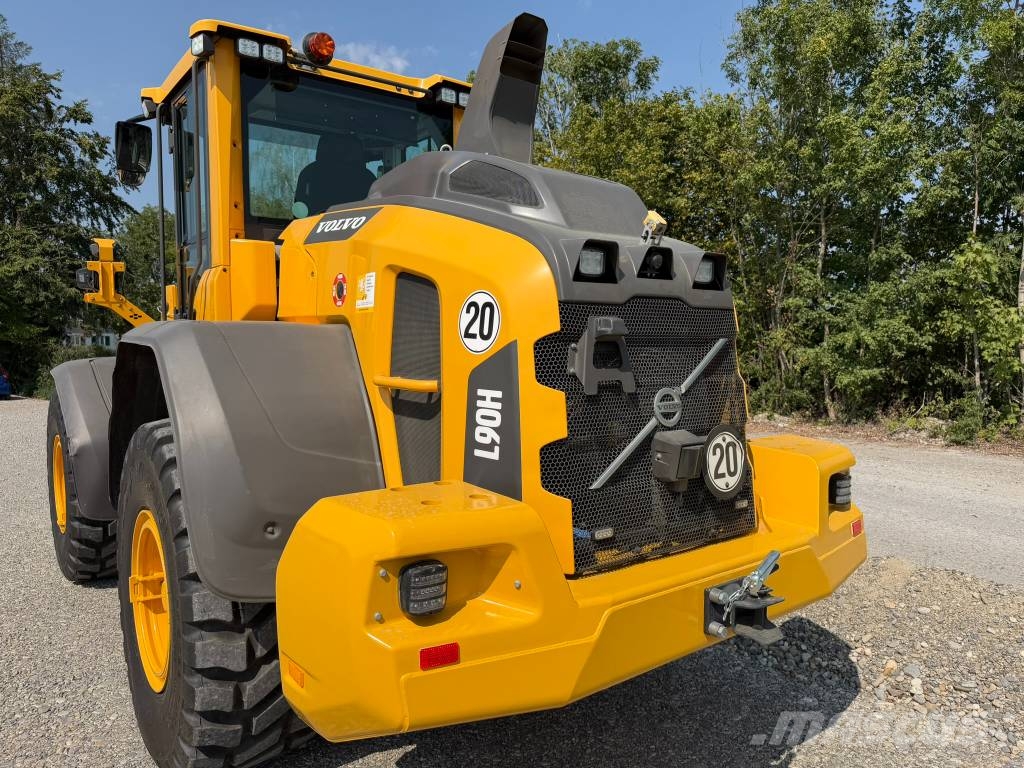 Volvo L 90 H لوادر بعجل
