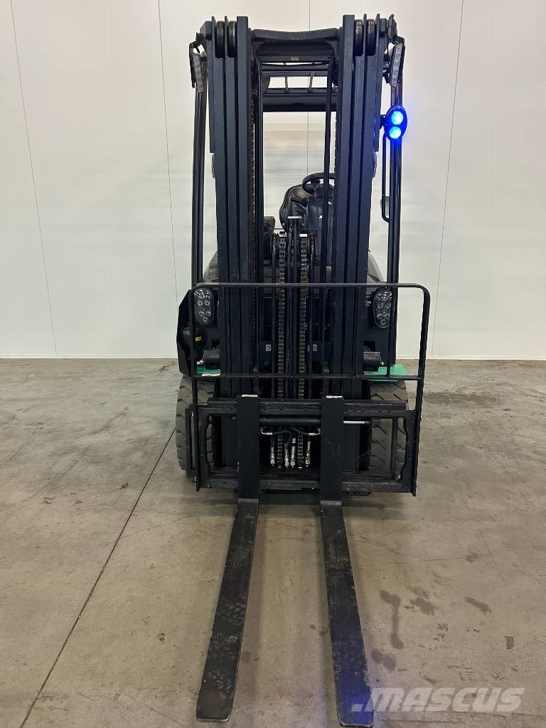 Mitsubishi FB 25 CN Elektrische heftrucks