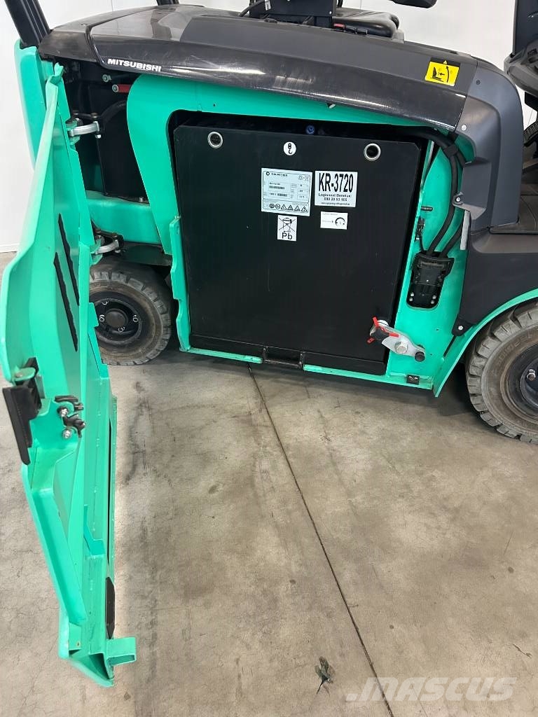 Mitsubishi FB 25 CN Elektrische heftrucks