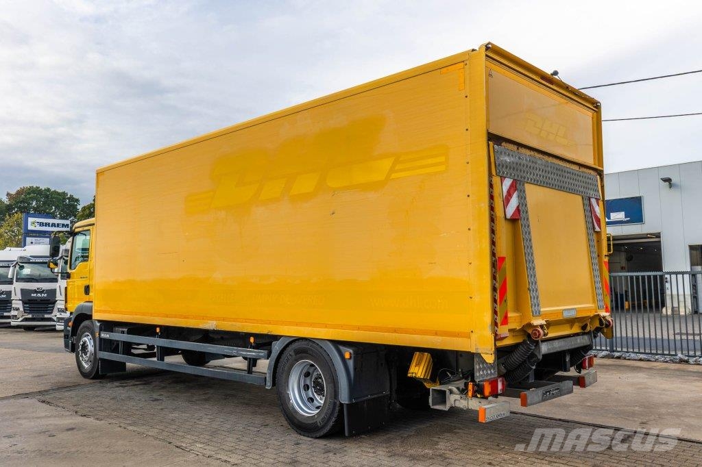 MAN TGM 18.250 BL + DHOLLANDIA 2T. Camiones caja cerrada