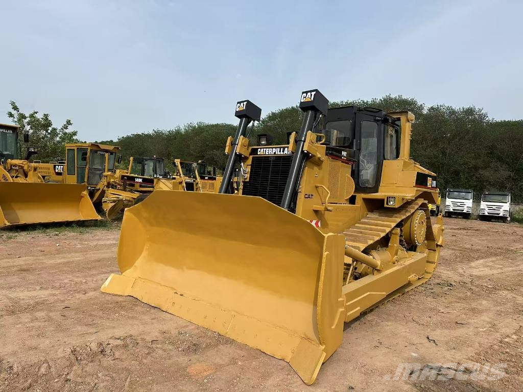 CAT D 8 R Buldožerji goseničarji