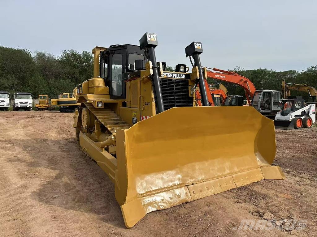 CAT D 8 R Buldožerji goseničarji