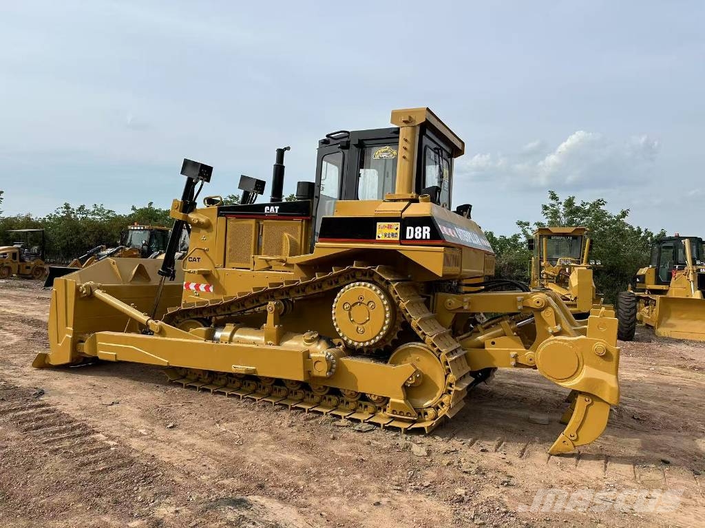 CAT D 8 R Buldožerji goseničarji