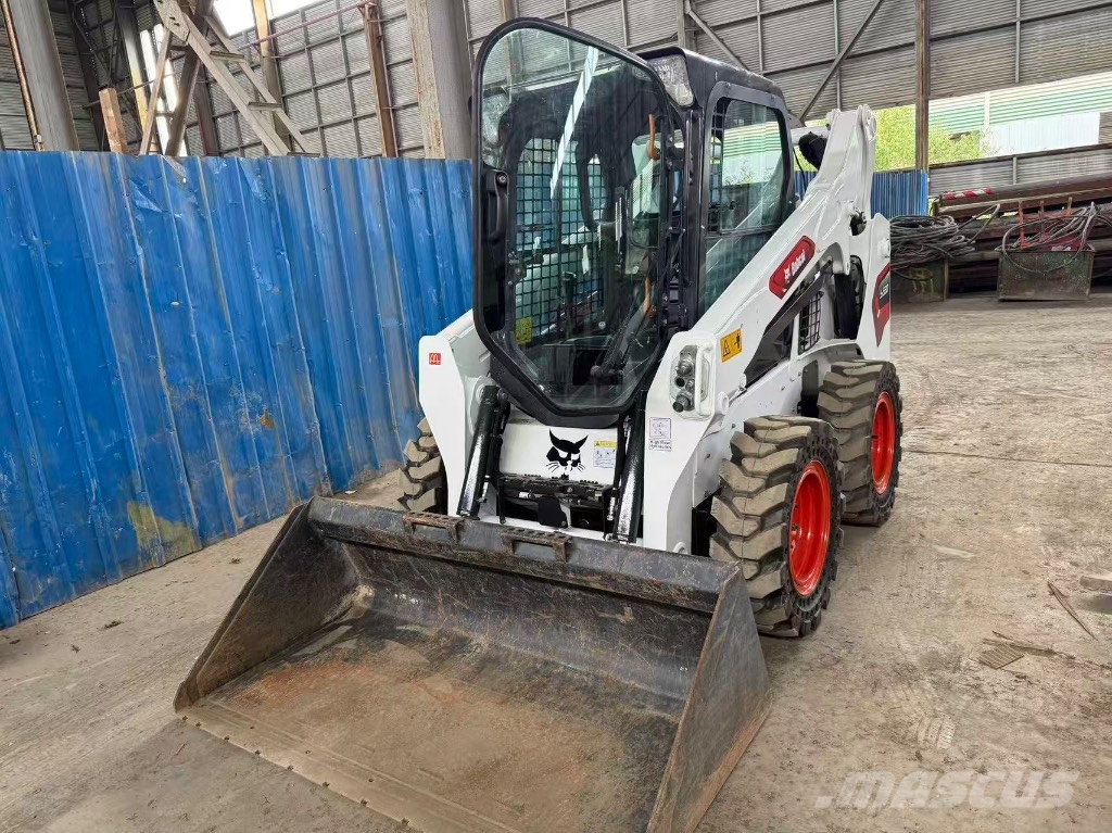 Bobcat S 530 滑移装载机
