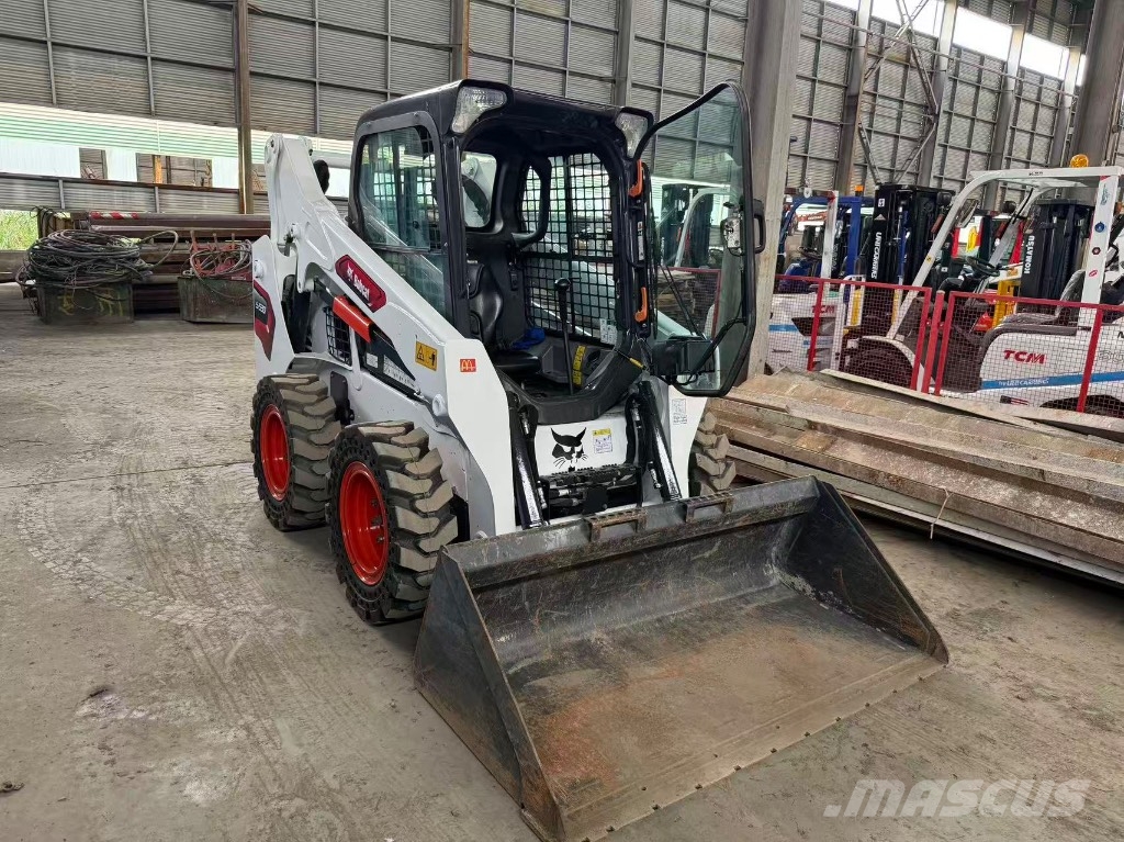 Bobcat S 530 滑移装载机