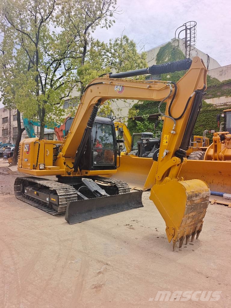 CAT 308 E 2    3000 units excavators in stock 대형 굴삭기 29톤 이상