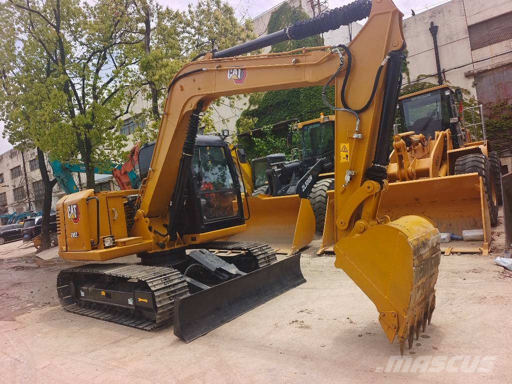CAT 308 E 2    3000 units excavators in stock 대형 굴삭기 29톤 이상