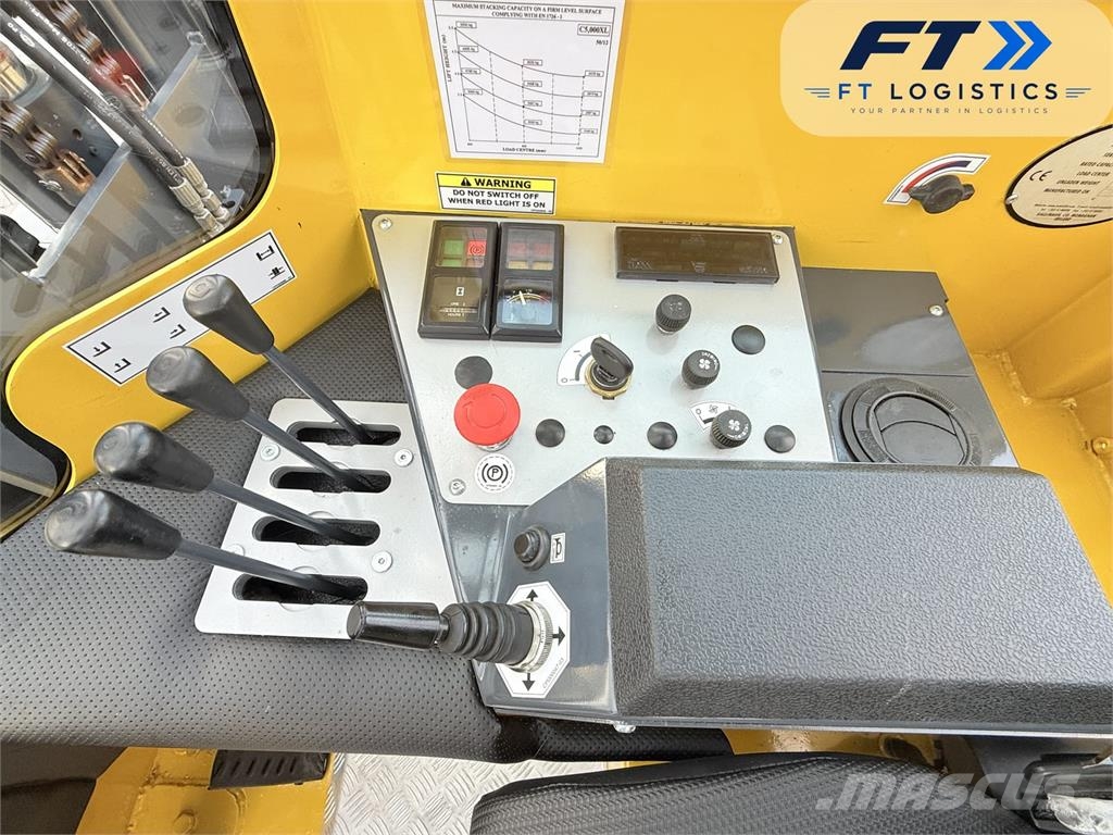 Combilift C5000XL | GAS | DUPLEX 4500MM | FREE LIFT | FORK P 全方向リーチ型フォークリフト