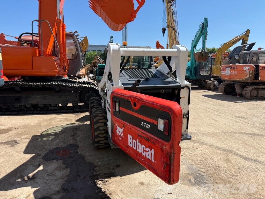 Bobcat S 770 Liukuohjatut kuormaajat
