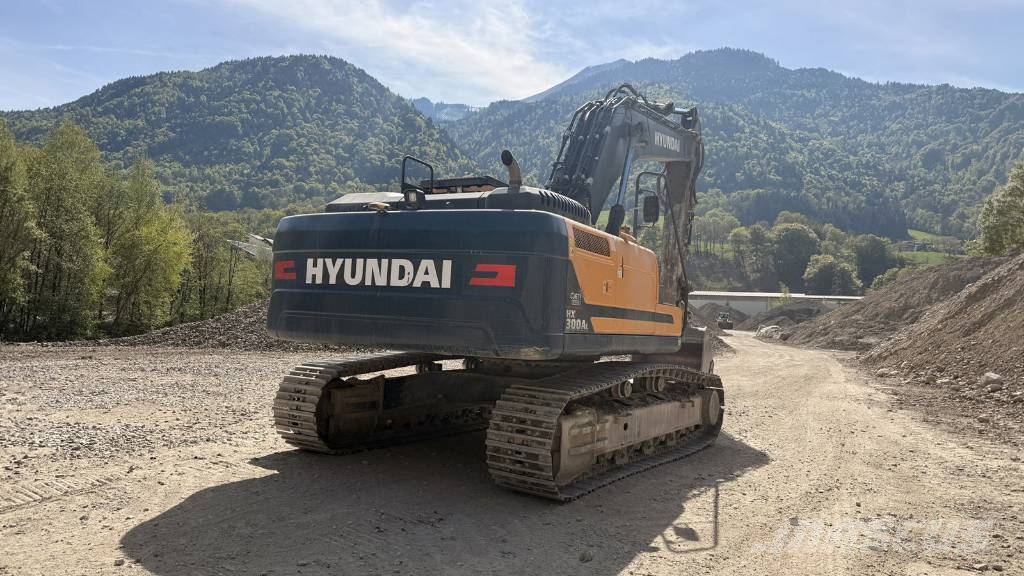 Hyundai HX 300 AL Rupsgraafmachines