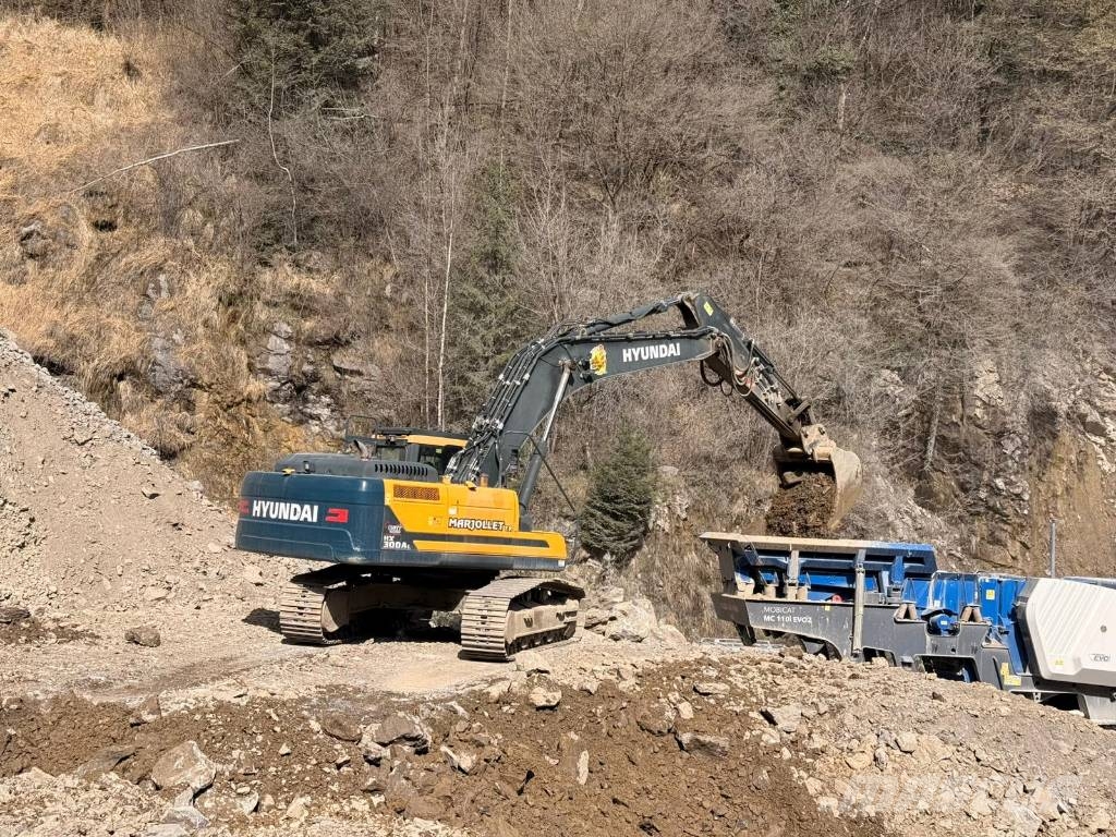 Hyundai HX 300 AL Rupsgraafmachines