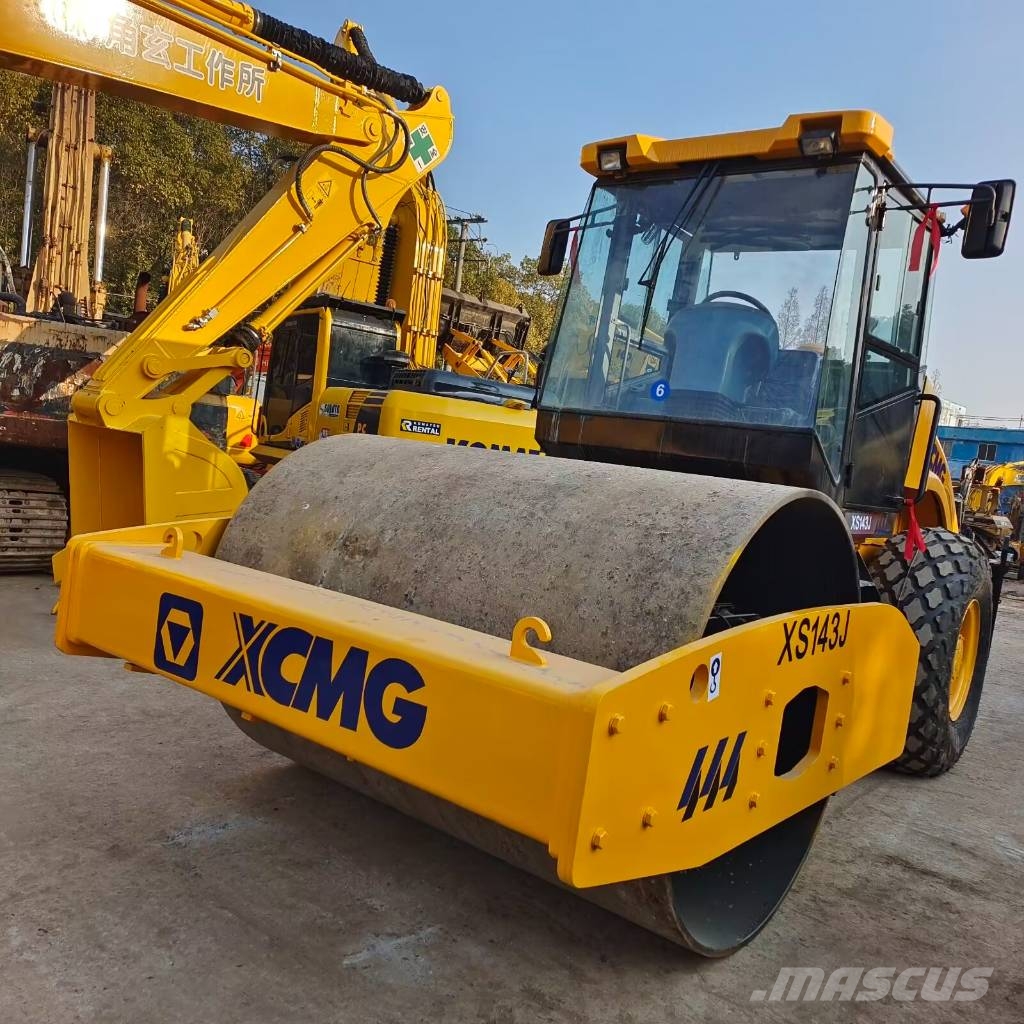 XCMG XS143J Plenty of road roller in stock Egydobos hengerek