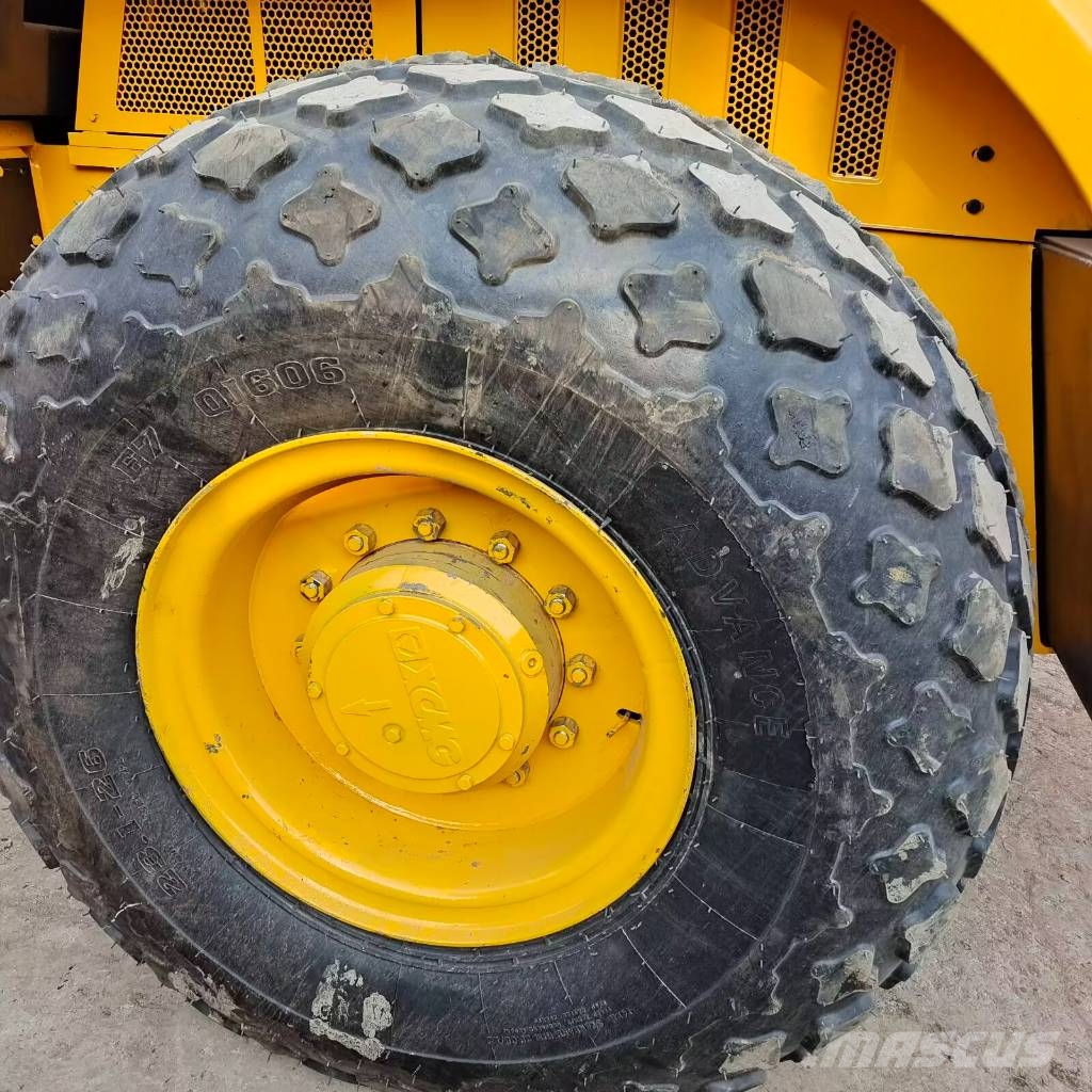 XCMG XS143J Plenty of road roller in stock Egydobos hengerek
