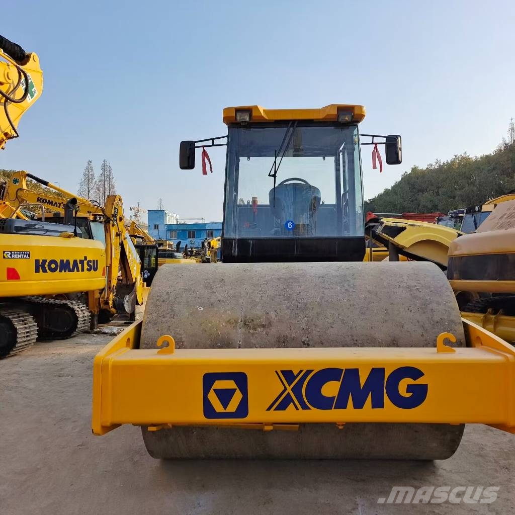 XCMG XS143J Plenty of road roller in stock Egydobos hengerek