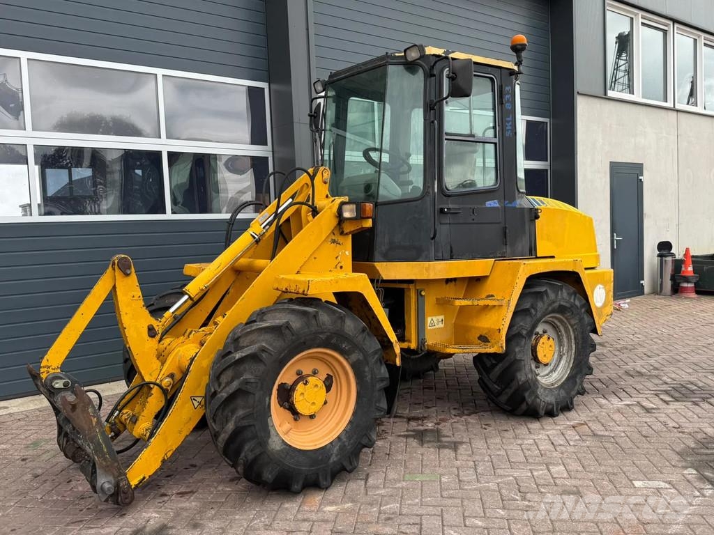 Schaeff SKL833 휠로우더