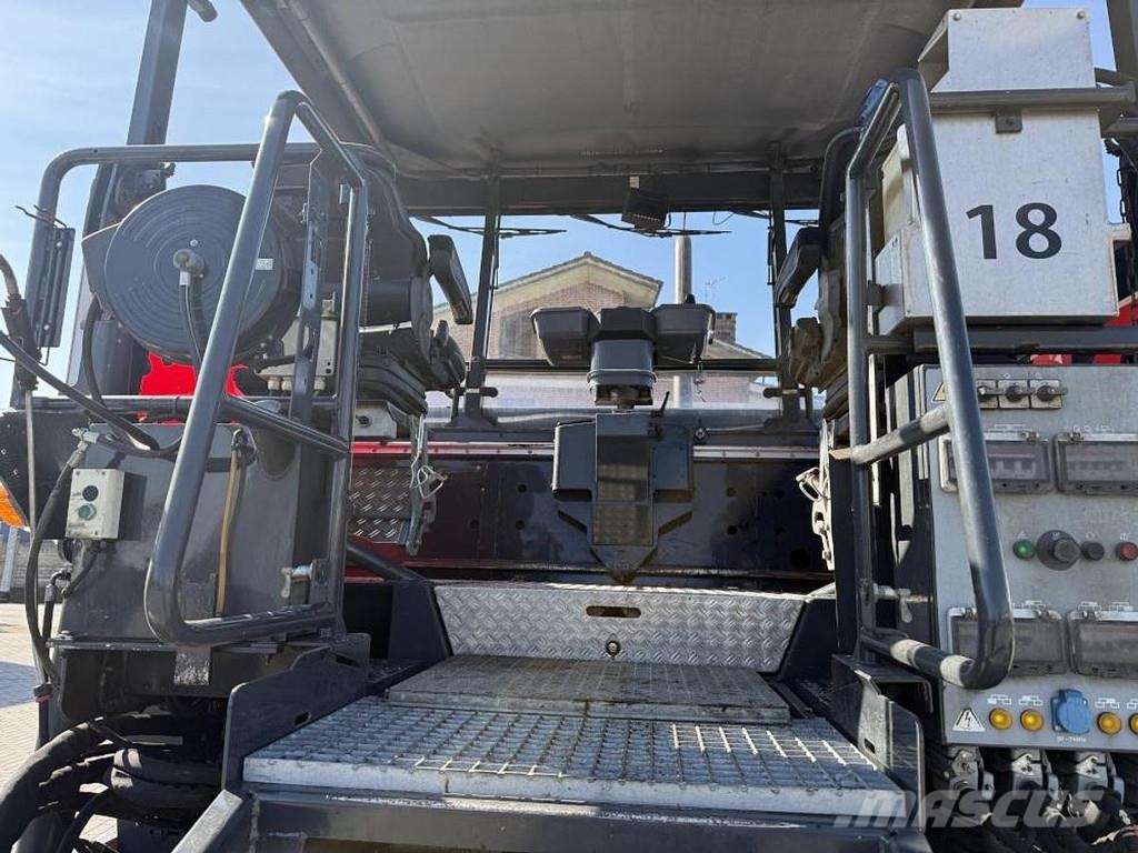 Dynapac SD 2500 CS Asfaltadoras