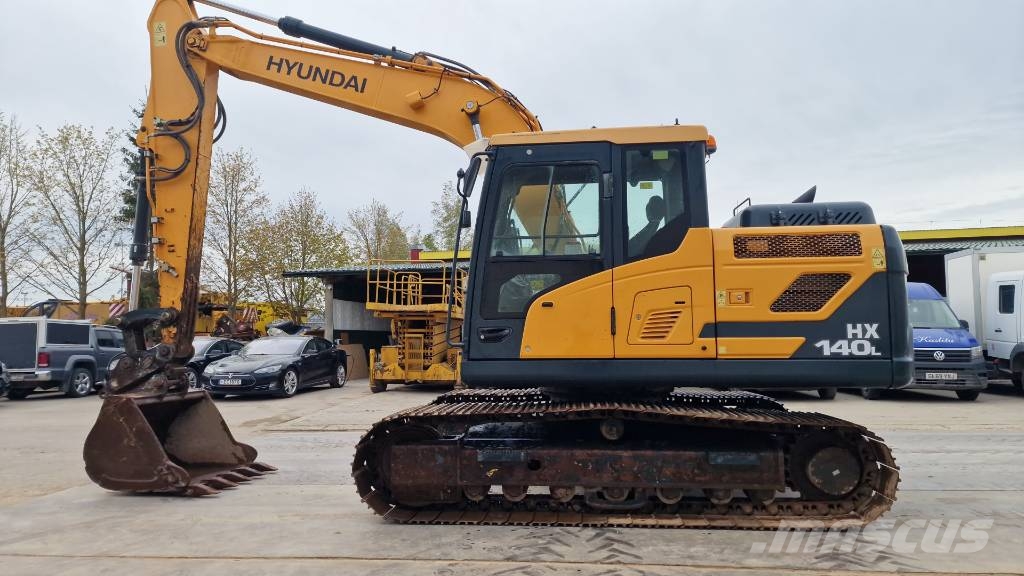 Hyundai HX140 L Excavadoras sobre orugas