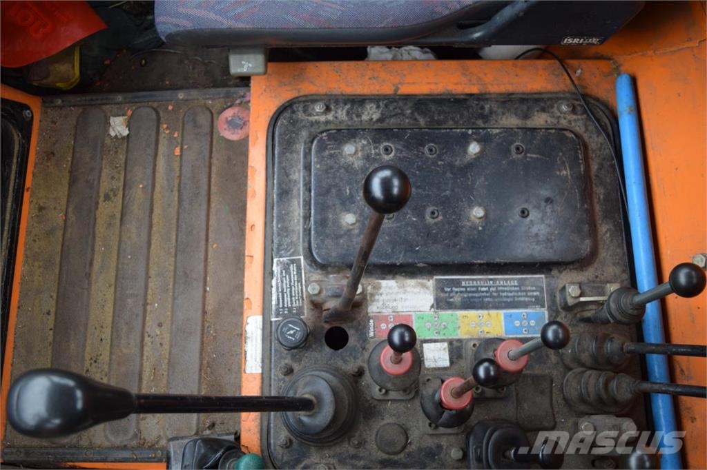 MB Trac Unimog U1200 Tractors
