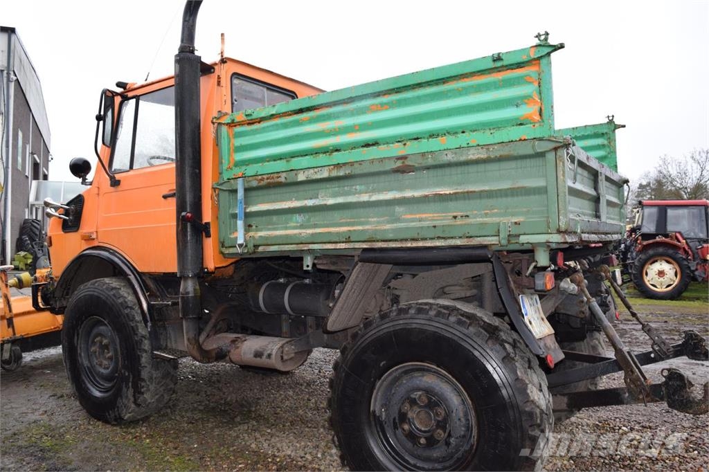 MB Trac Unimog U1200 Tractors