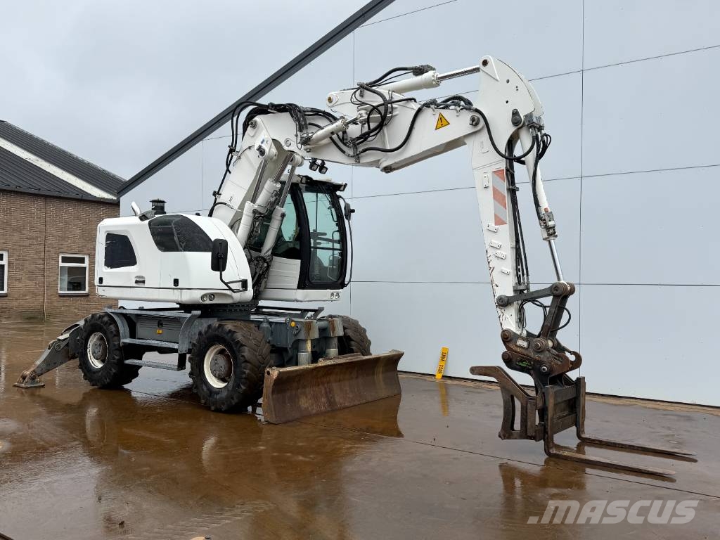 Liebherr A914 Compact - Triple Boom / Many extra attachment Hjulgravere