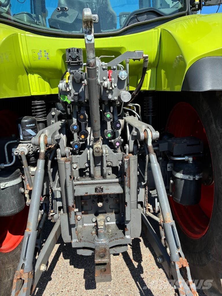 CLAAS ARION 660 CMATIC CEBIS 트랙터