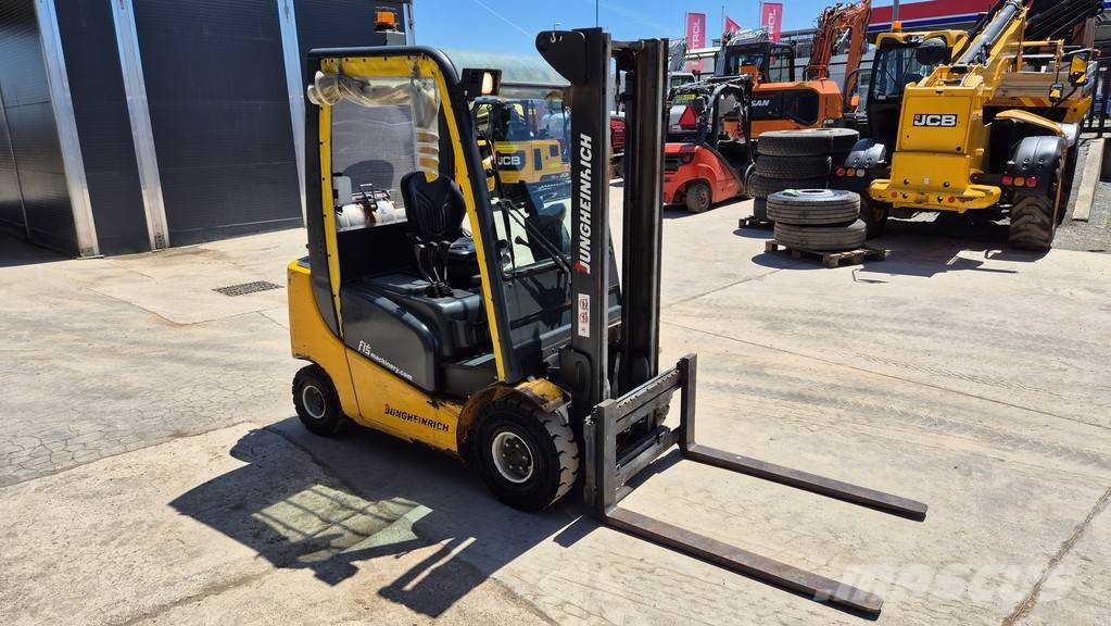 Jungheinrich TFG 316 - 2008 YEAR - 1335 HOURS LPG forklifts