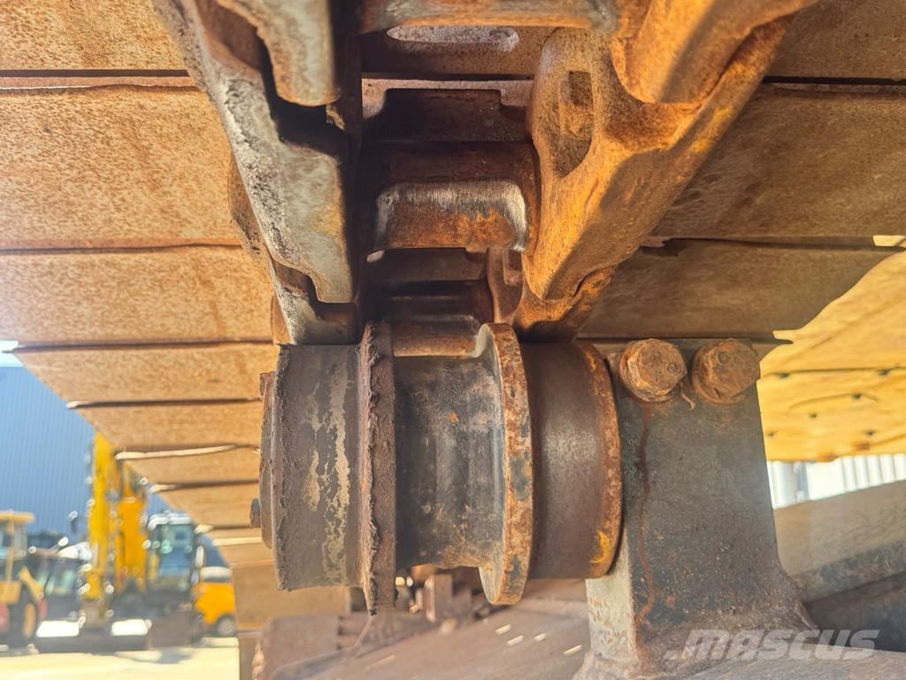 Komatsu PC360LC-11E0 Bagri goseničarji