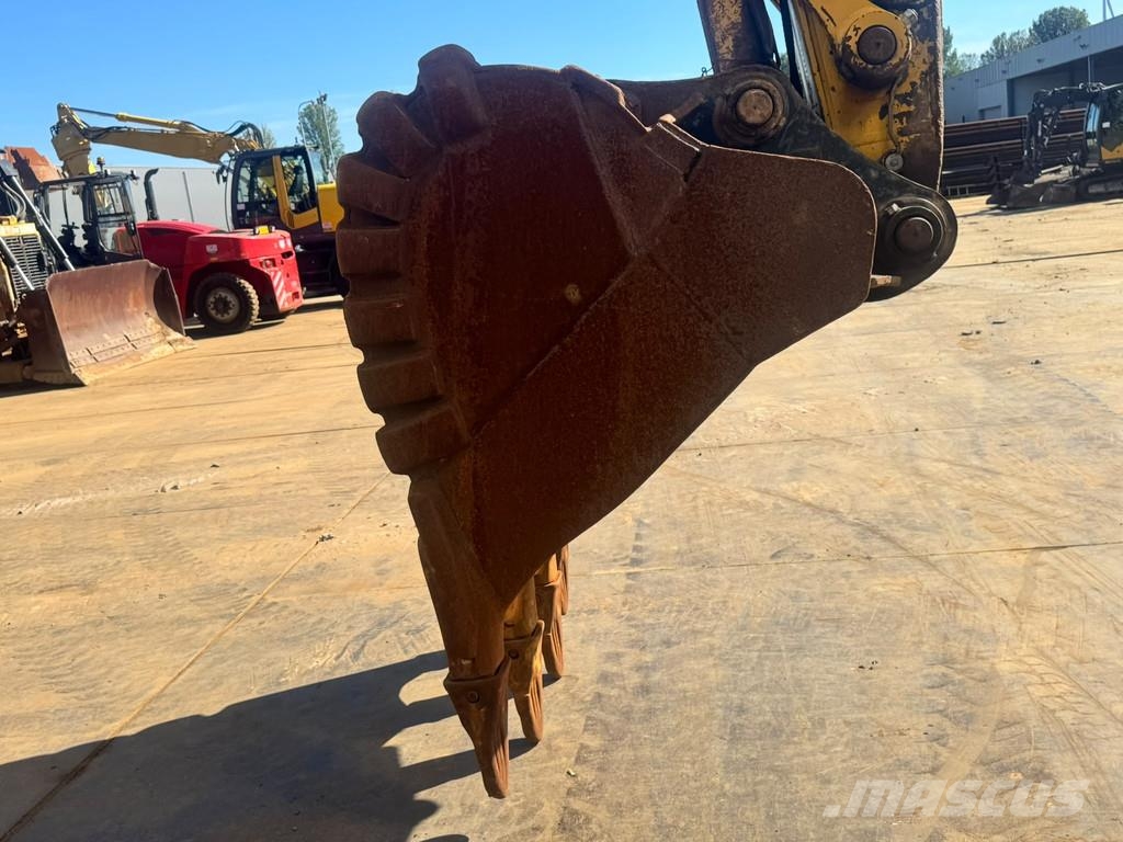 Komatsu PC360LC-11E0 Bagri goseničarji