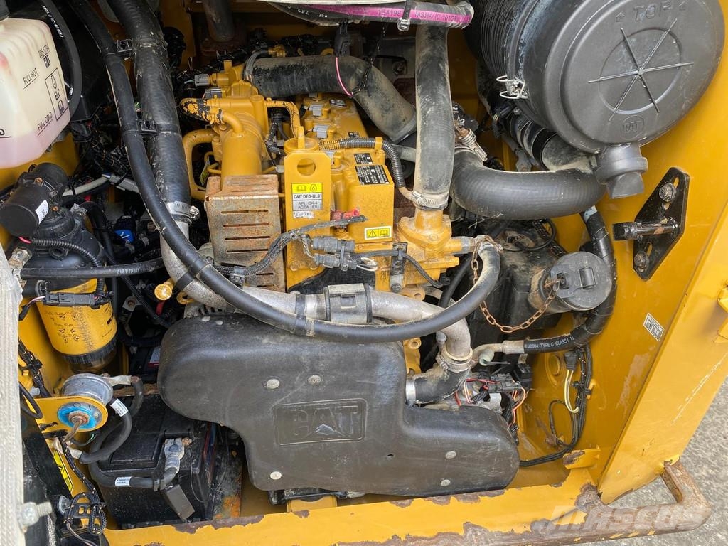 CAT 262D3 . Cargadoras sobre ruedas