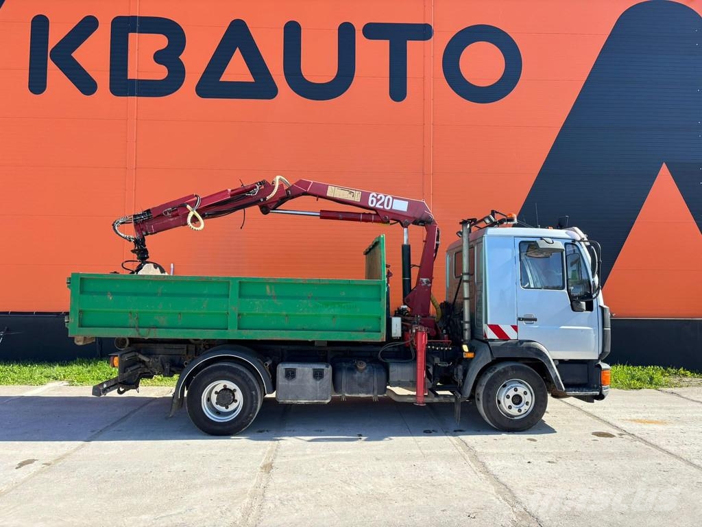 MAN 8.223 4x2 HMF 620 / BOX L=3396 mm Kraanaga veokid