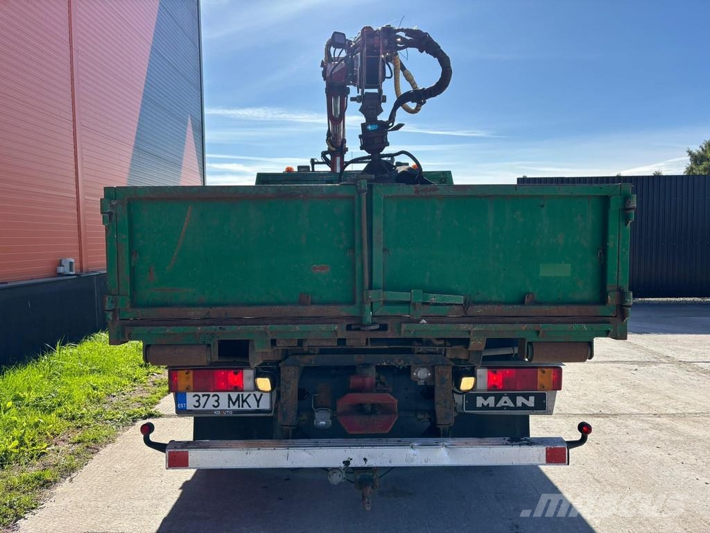 MAN 8.223 4x2 HMF 620 / BOX L=3396 mm Kraanaga veokid