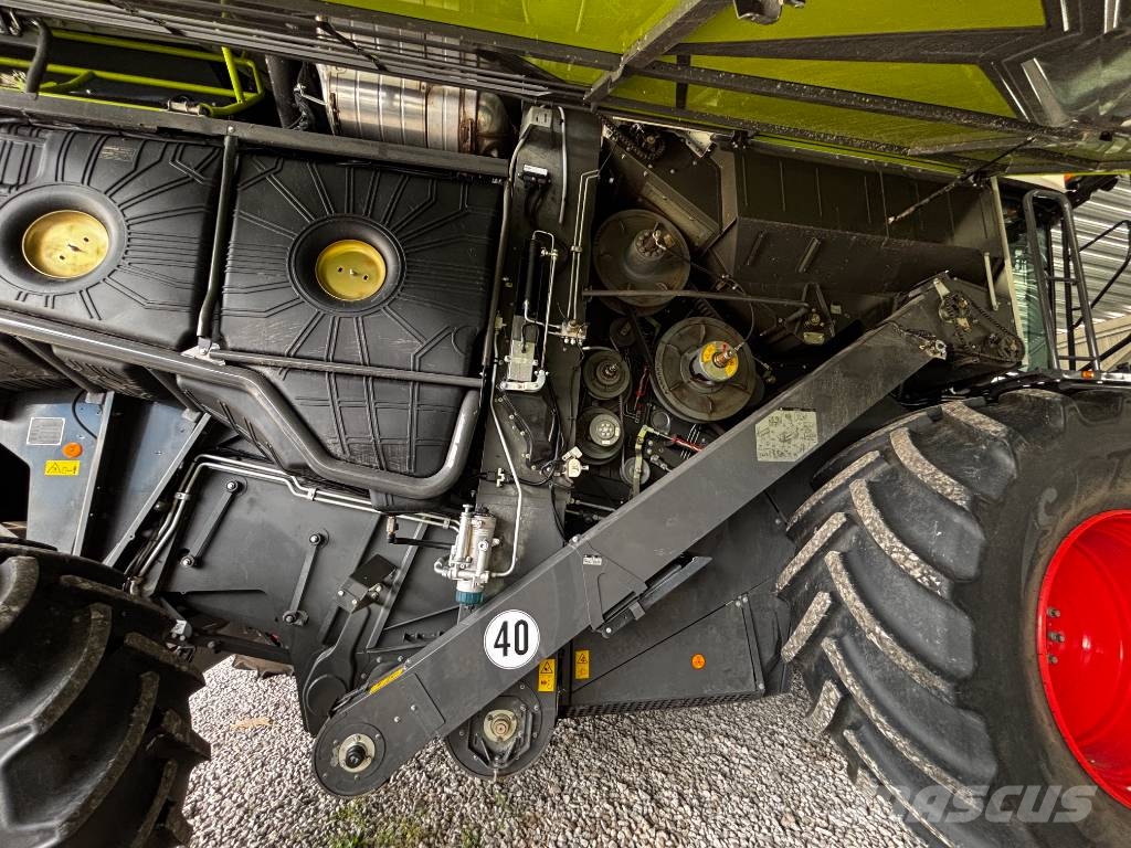 CLAAS Lexion 6700 Θεριζοαλωνιστικές μηχανές