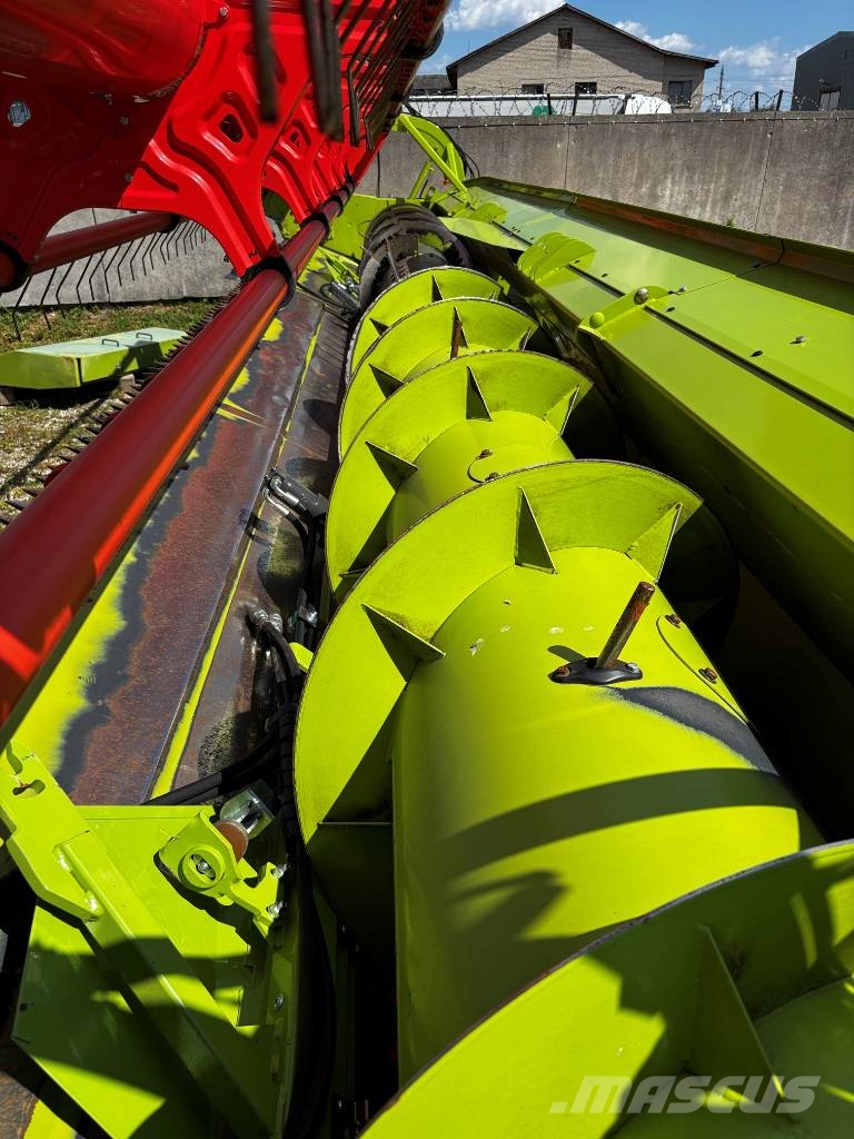 CLAAS Lexion 6700 Θεριζοαλωνιστικές μηχανές