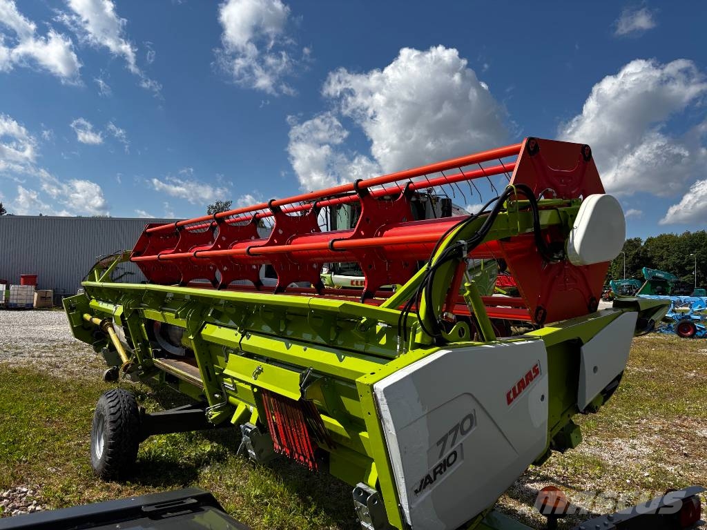 CLAAS Lexion 6700 Θεριζοαλωνιστικές μηχανές