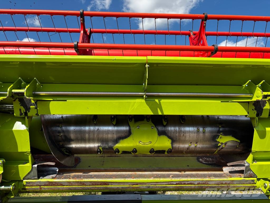CLAAS Lexion 6700 Θεριζοαλωνιστικές μηχανές