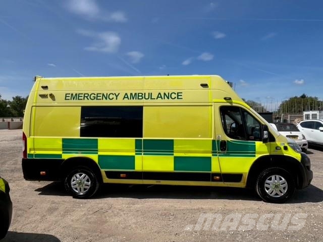 Fiat Ducato A&E Fiat Ducato A&E Vehicle with Stryker Pr Ambulanssit