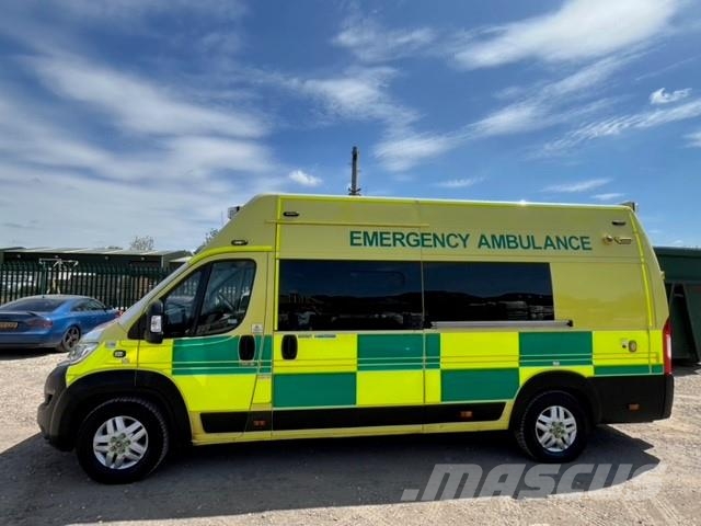 Fiat Ducato A&E Fiat Ducato A&E Vehicle with Stryker Pr Ambulanssit