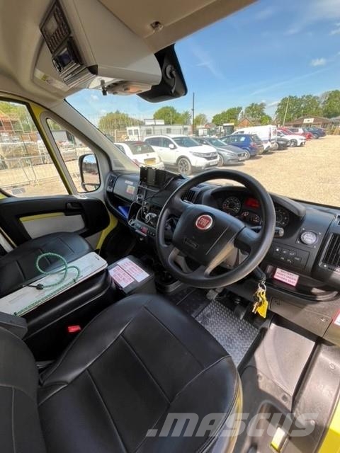Fiat Ducato A&E Fiat Ducato A&E Vehicle with Stryker Pr Ambulanssit