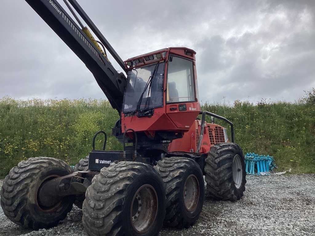 Komatsu 911.4 Cosechadoras