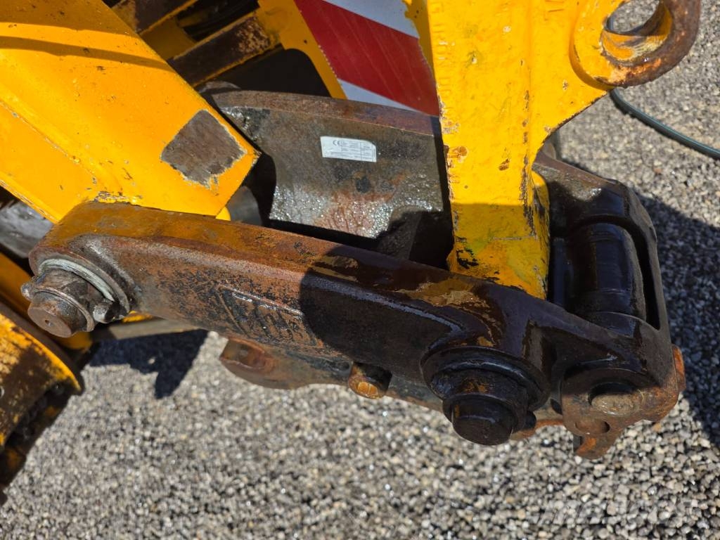 JCB 3 CX TLB's