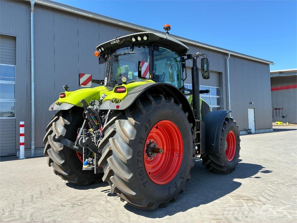 CLAAS Axion 810 Cmatic Cebis ماكينات زراعية - غير ذلك