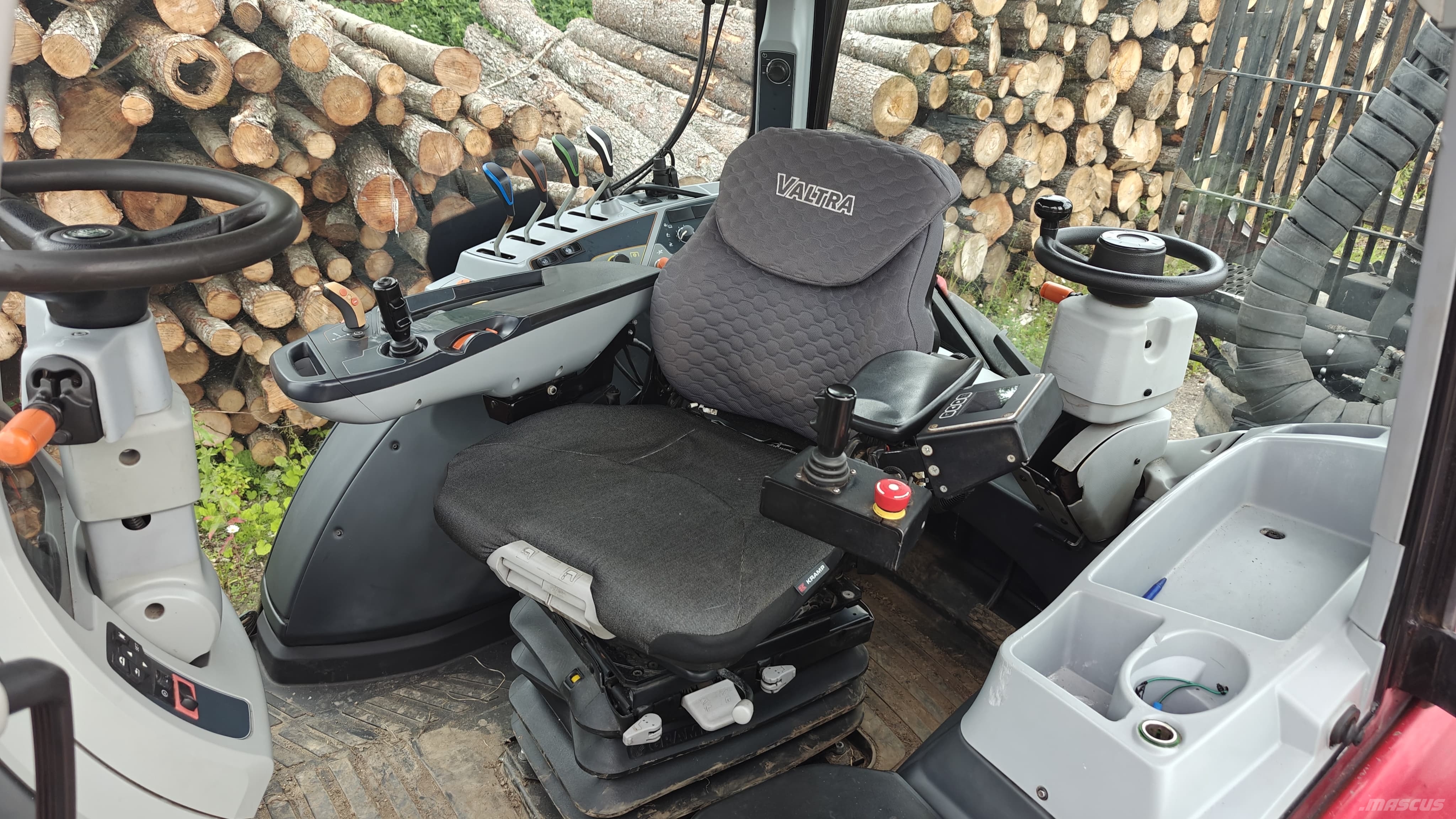 Valtra N154 A Kronos 140 MWD Šumski traktori