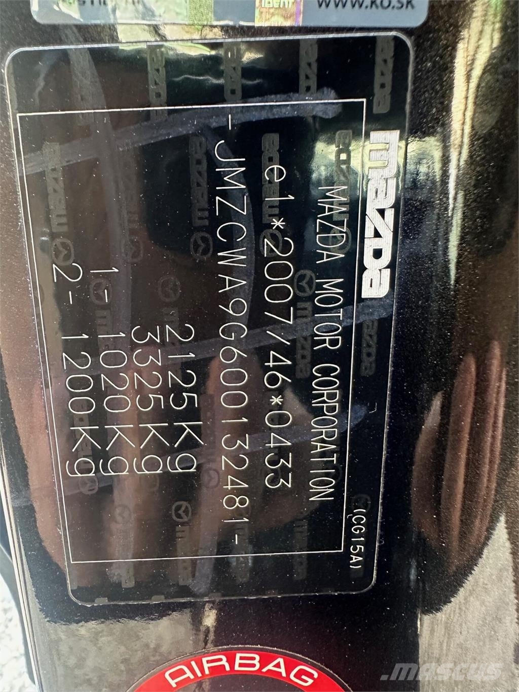 Mazda 5 2012 MANUÁL 2.0 B 7 miest VIN 481 Avtomobili