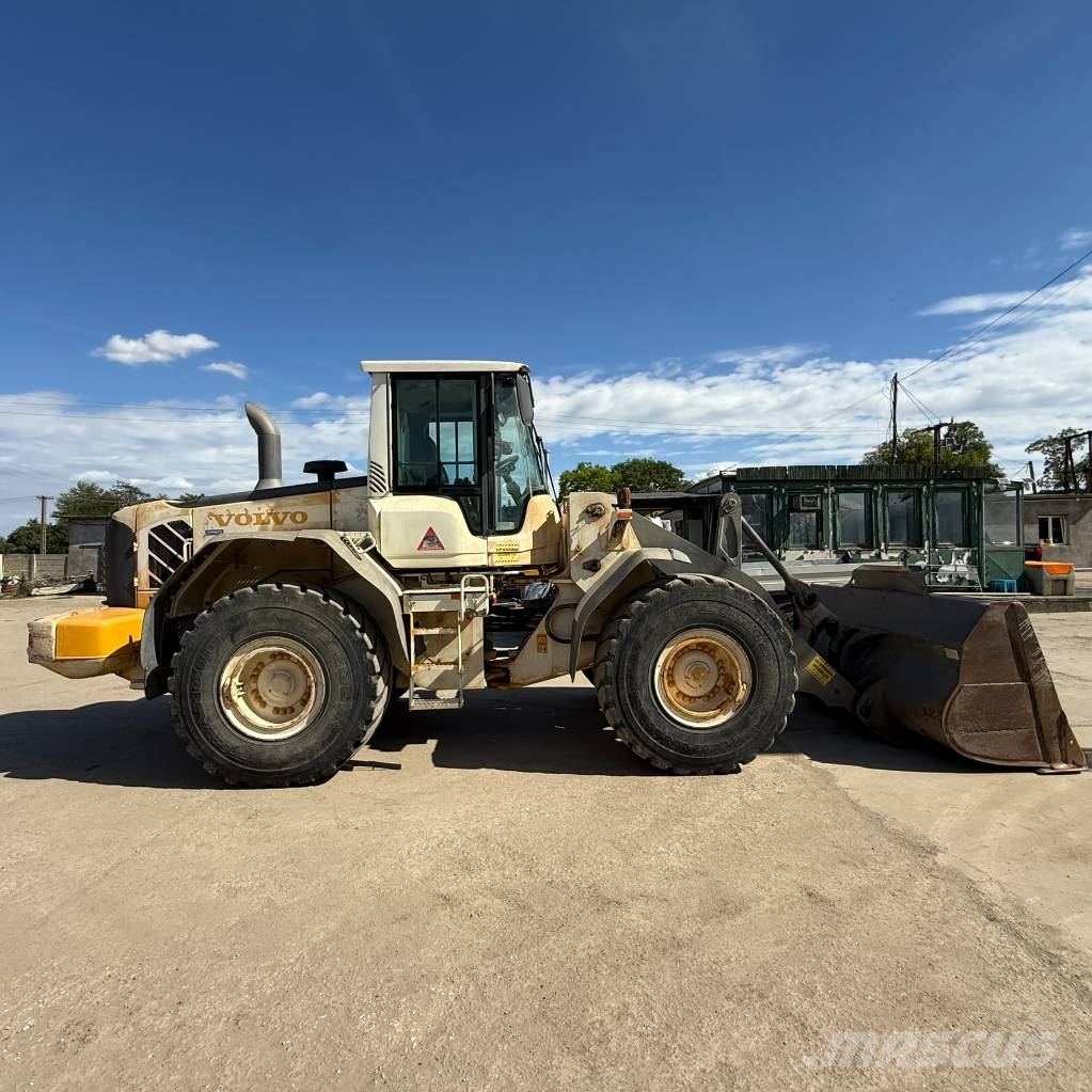 Volvo L 110 F Kolesni nakladalci