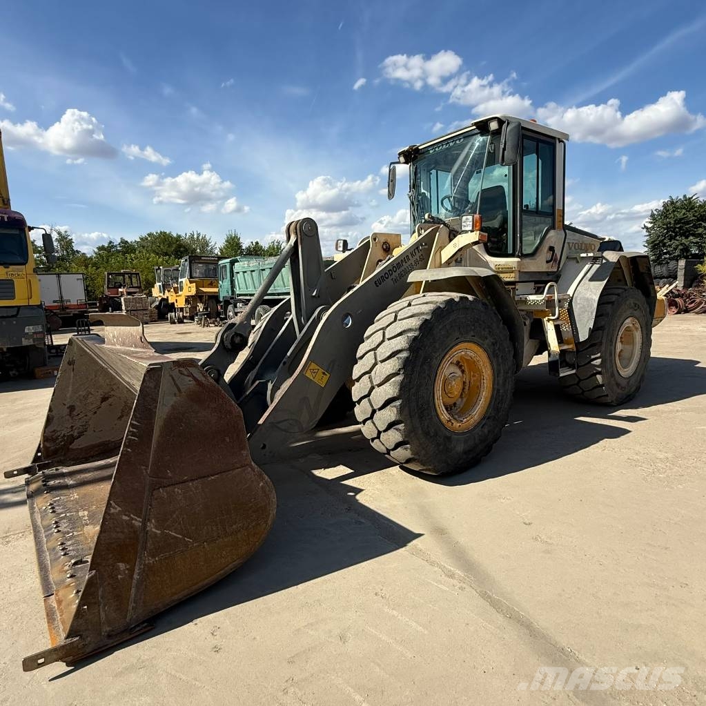 Volvo L 110 F Kolesni nakladalci